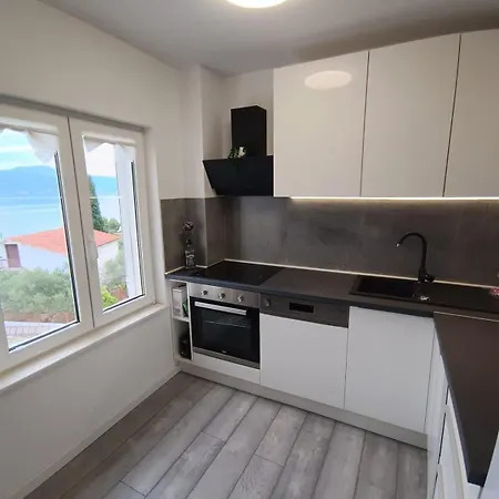 Perleta Luxury Sea View #1 *
